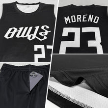 Laden Sie das Bild in den Galerie-Viewer, Uksn Individuelles Schwarz Weiß Rundhals Set Basketball Trikot