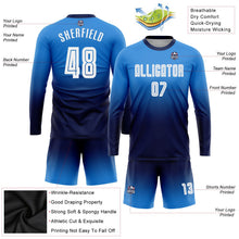 Laden Sie das Bild in den Galerie-Viewer, Uksn Individuelles Puderblau Weiß-Marineblau Sublimationsdruck Langarm Farbverlauf Fußballtrikot
