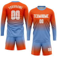 Laden Sie das Bild in den Galerie-Viewer, Uksn Individuelles Orange Weiß-Hellblau Sublimationsdruck Langarm Farbverlauf Fußballtrikot