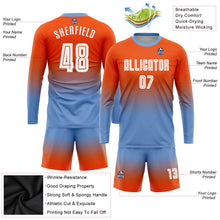 Laden Sie das Bild in den Galerie-Viewer, Uksn Individuelles Orange Weiß-Hellblau Sublimationsdruck Langarm Farbverlauf Fußballtrikot