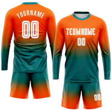 Laden Sie das Bild in den Galerie-Viewer, Uksn Individuelles Orange Weiß-Petrol Sublimationsdruck Langarm Farbverlauf Fußballtrikot
