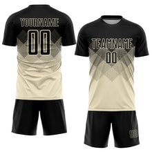 Laden Sie das Bild in den Galerie-Viewer, Uksn Individuelles Cream Schwarz Sublimationsdruck Fußballtrikot