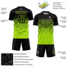 Laden Sie das Bild in den Galerie-Viewer, Uksn Individuelles Neongrün Schwarz Sublimationsdruck Fußballtrikot