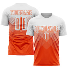 Laden Sie das Bild in den Galerie-Viewer, Uksn Individuelles Orange Weiß Sublimationsdruck Fußballtrikot
