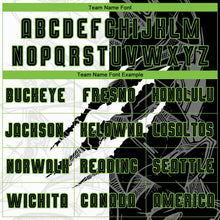 Laden Sie das Bild in den Galerie-Viewer, Uksn Individuelles Graffiti-Muster Schwarz-Neongrün Kratzer Sublimationsdruck Fußballtrikot