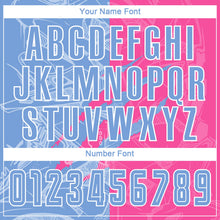 Laden Sie das Bild in den Galerie-Viewer, Uksn Individuelles Graffiti-Muster Hellblau-Pink Kratzer Sublimationsdruck Fußballtrikot