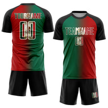 Laden Sie das Bild in den Galerie-Viewer, Uksn Individuelles Rot Vintage Mexiko-Flagge Kelly-Grün Schwarz-Cream Sublimationsdruck Farbverlauf-Mode Fußballtrikot