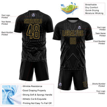 Laden Sie das Bild in den Galerie-Viewer, Uksn Individuelles Schwarz Altgold-Stahlgrau Brasilien Geometrisch Sublimationsdruck Fußballtrikot