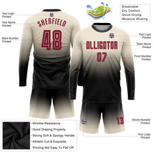 Laden Sie das Bild in den Galerie-Viewer, Uksn Individuelles Cream Karmesinrot-Schwarz Sublimationsdruck Langarm Farbverlauf Fußballtrikot
