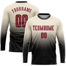 Laden Sie das Bild in den Galerie-Viewer, Uksn Individuelles Cream Karmesinrot-Schwarz Sublimationsdruck Langarm Farbverlauf Fußballtrikot
