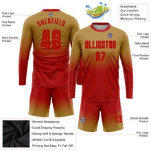 Laden Sie das Bild in den Galerie-Viewer, Uksn Individuelles Altgold Rot Sublimationsdruck Langarm Farbverlauf Fußballtrikot

