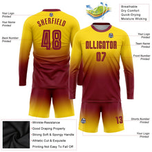 Laden Sie das Bild in den Galerie-Viewer, Uksn Individuelles Gold Karmesinrot Sublimationsdruck Langarm Farbverlauf Fußballtrikot
