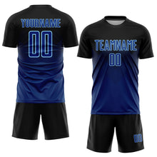 Laden Sie das Bild in den Galerie-Viewer, Uksn Individuelles Schwarz US-Marineblau-Hellblau Sublimationsdruck Fußballtrikot
