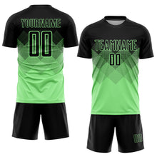 Laden Sie das Bild in den Galerie-Viewer, Uksn Individuelles Erbsengrün Schwarz Sublimationsdruck Fußballtrikot

