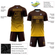 Laden Sie das Bild in den Galerie-Viewer, Uksn Individuelles Braun Gelb Nadelstreifen Farbverlauf Sublimationsdruck Fußballtrikot
