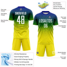 Laden Sie das Bild in den Galerie-Viewer, Uksn Individuelles Blau Weiß Grün-Hellgelb Brasilien Farbverlaufspunkte Sublimationsdruck Fußballtrikot

