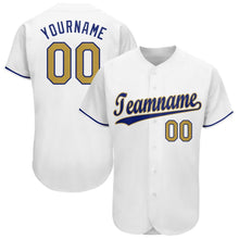 Laden Sie das Bild in den Galerie-Viewer, Uksn Individuelles Weiß Altgold-Königsblau Baseball Trikot
