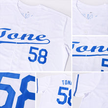 Laden Sie das Bild in den Galerie-Viewer, Uksn Individuelles Weiß Königsblau Baseball Trikot
